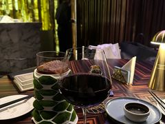 -OZONE 顶楼酒吧(香港丽思卡尔顿酒店)