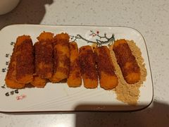 -贵府酸汤牛肉火锅·贵州老字号(飞山街店)