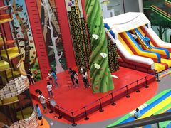 -蒙特利亲子乐园