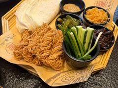 -丁里羊肉小镇(天鹅湖总店)