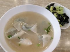 荠菜大馄饨-老上海里弄味道(知春路店)