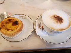 -Majestic Café