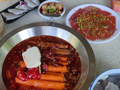 -玛歌庄园火锅(五龙山·熊猫基地店)