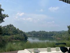 -华凌山庄·隐湖栖