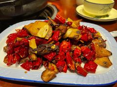 -菌之家·专业纯野生菌火锅·特色炒菌