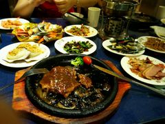 -吉布鲁牛排烤肉海鲜自助(大英商业街店)