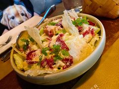 凯撒沙拉配火腿飞饼-斯普汇生蚝牛排馆(中骏世界城店)