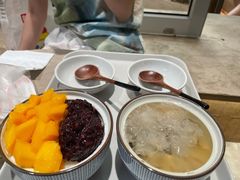 -小团圆糖水铺(襄阳南路店)