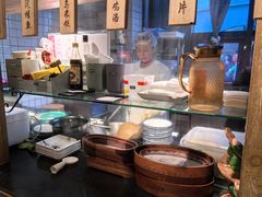 -吴越荣记苏州菜·松鼠桂鱼(月光码头店)
