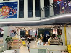 门面-萨卡屋亲子乐园·餐厅(龙山万物工场店)