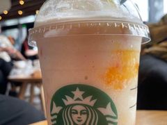 -星巴克臻选(莘庄仲盛店)