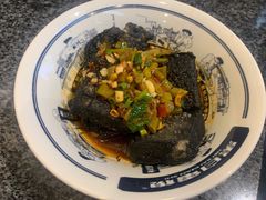 老长沙臭豆腐-黑白电视长沙小吃(美林M·LIVE天地东座店)