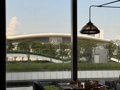 -深圳国际会展中心希尔顿酒店(前海华发冰雪世界店)