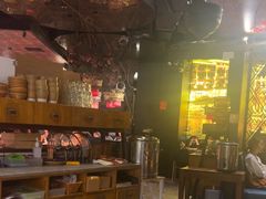 -吃饭皇帝大土家民族菜(正大广场店)