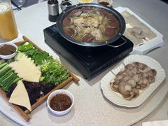 -老六杀猪菜(进乡街店)