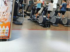 -一兆韦德健身(浦东万达会所)