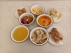 -爱陪伴一对一月子中心(融侨店)