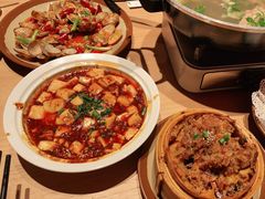 -川堂风·跷脚牛肉·乐山爆炒(宝山日月光店)