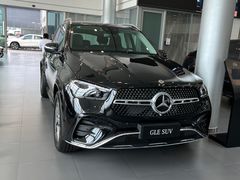 -天津波士信达奔驰4S店(卫津南路店)