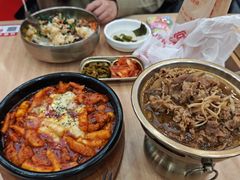 -米村拌饭(银泰中心店)