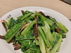 -六泰居·尔滨地标·东北菜(黄河路店)