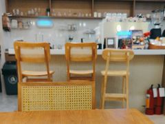-Reset Coffee 与海咖啡