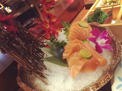 -萤初高端日料王(曲江银泰店)