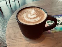 -星巴克臻选(上海虹桥新天地三店)