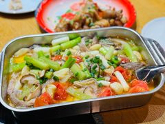 -郭婆婆疯子鸡·土货江湖菜馆