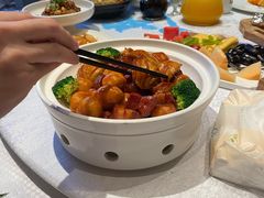 小土豆烧肉焖鲍鱼-卫鼎轩·曹公馆(鼓楼店)