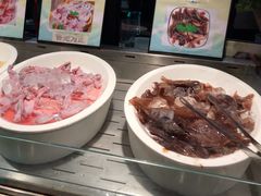 -遇上西雅图多融合海鲜自助餐厅(中房金谊广场店)
