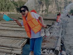 -百里峡七彩艺术小镇