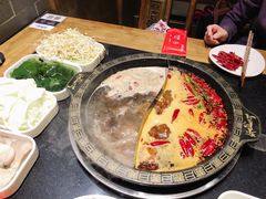-纸盐河码头火锅(十八梯店)