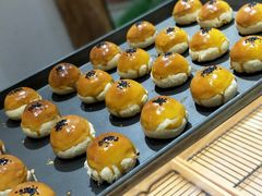 蛋黄酥-南宋胡记(杭州河坊街店)