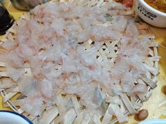 -官塘陈记鱼生·潮汕砂锅粥·牛肉火锅(潮枫路总店)