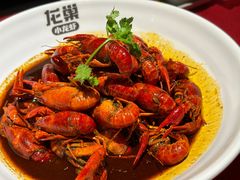 -龙巢盱眙龙虾·牛蛙·烧烤宵夜(八卦岭店)