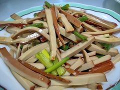 -巧克力渔家.小船海鲜胶东菜(万平口店)