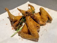 海盐焗乳鸽-小炳胜(卓悦中心店)