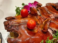 秘制烤乳猪-粤食堂(天津和悦汇店)
