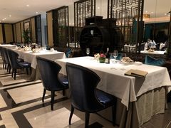 大堂-Yan Ting 宴庭中餐厅(上海静安瑞吉酒店)