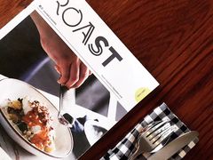 -ROAST coffee & eatery