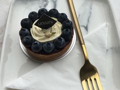 -UNI UNI(环亚凯瑟琳店)