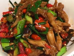 爆炒鸭掌筋-老长沙龙虾馆·聚会餐厅(白石洲店)