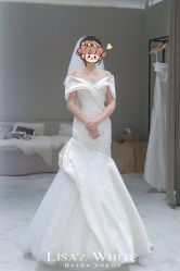 点击看大图 -Renee芮亦婚纱