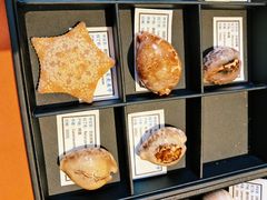 -龙柏饭店-地面停车场