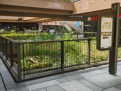 -瑞虹新天地月亮湾