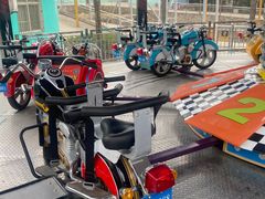 -秦岭欢乐世界