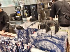 -霸王茶姬(上海静安大悦城店)
