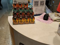 零售区-周黑鸭(北京海淀区中关村店)