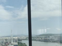 -三迪希尔顿酒店·星空酒廊